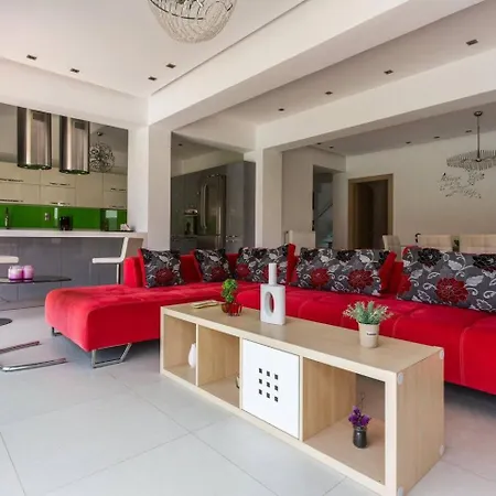Villa Messinian Project *
